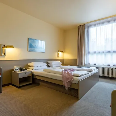 Hotel Baden-Baden מלון
