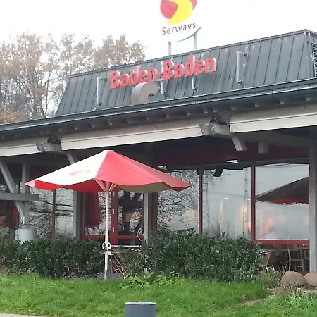 Hotel Baden-Baden מלון 3*